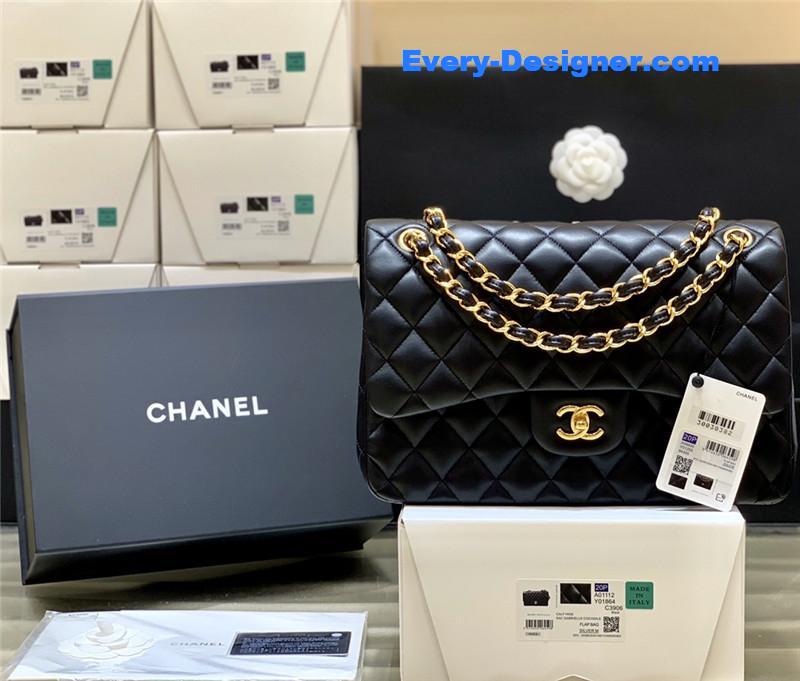 Chanel classic jumbo bag