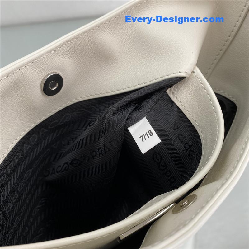 Pra*a cleo leather shoulder bag