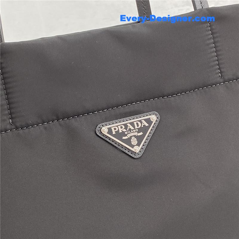 Pra*a nylon shopping bag