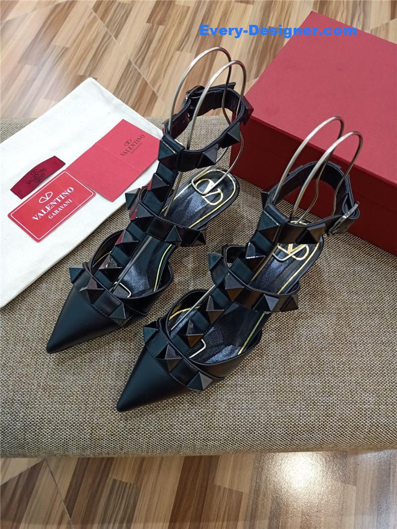 Va1e*ntin0 logo bronzing sandals