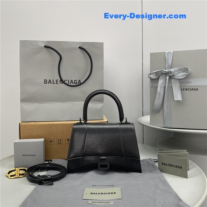 Ba1en*iaga hourglass bag black