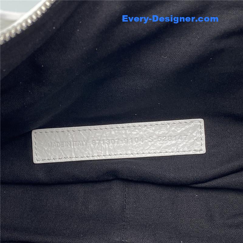 Ba1en*iaga le cagole leather shoulder bag