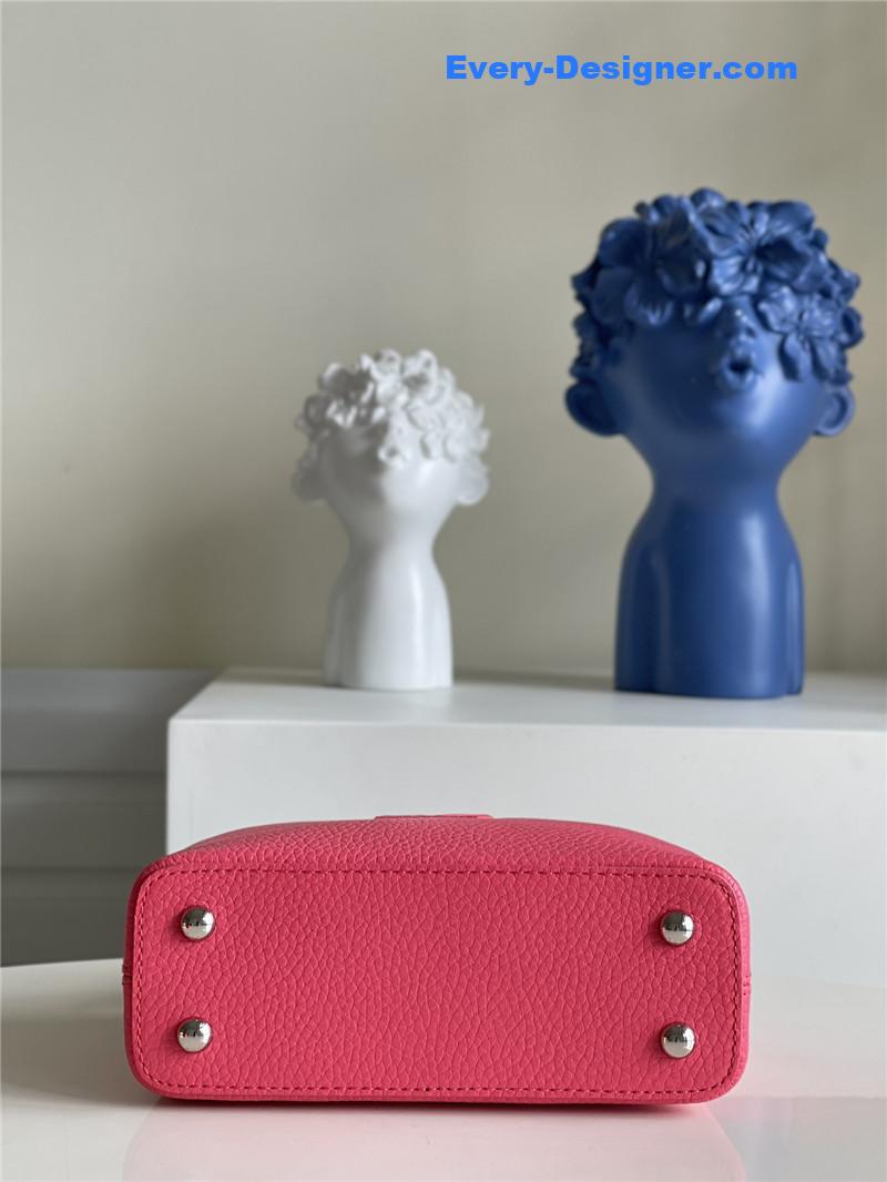 louis vuitton lv capucines mini bag red