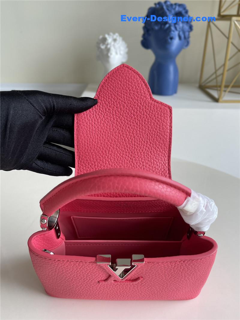 louis vuitton lv capucines mini bag red
