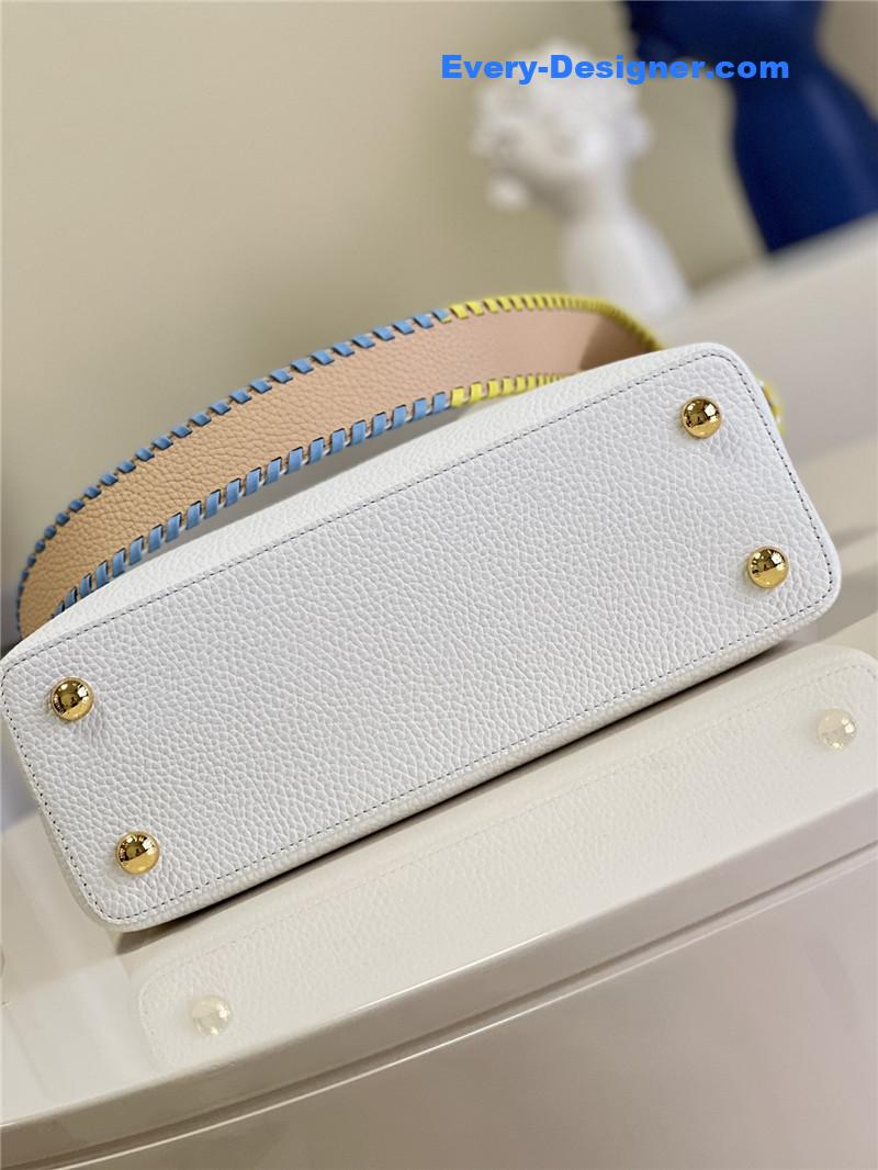 louis vuitton lv capucines mm taurillon leather bag