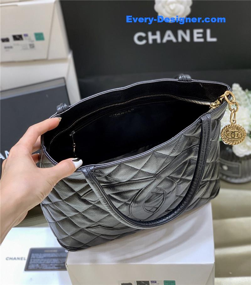 Ch**el vintage caviar medallion tote bag