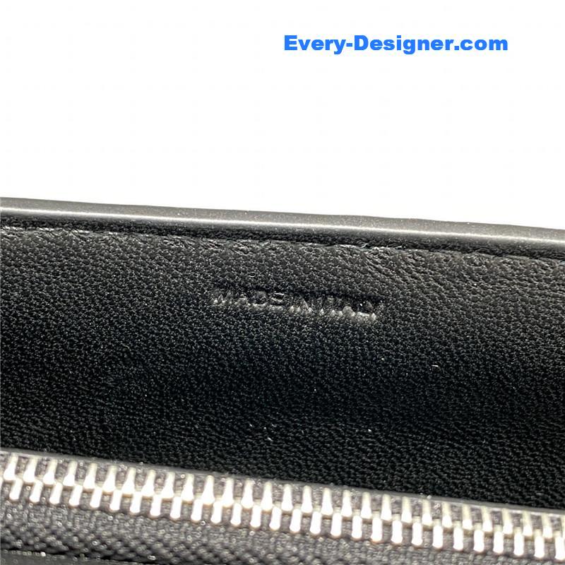 Ce1i*e triomphe chain shoulder bag