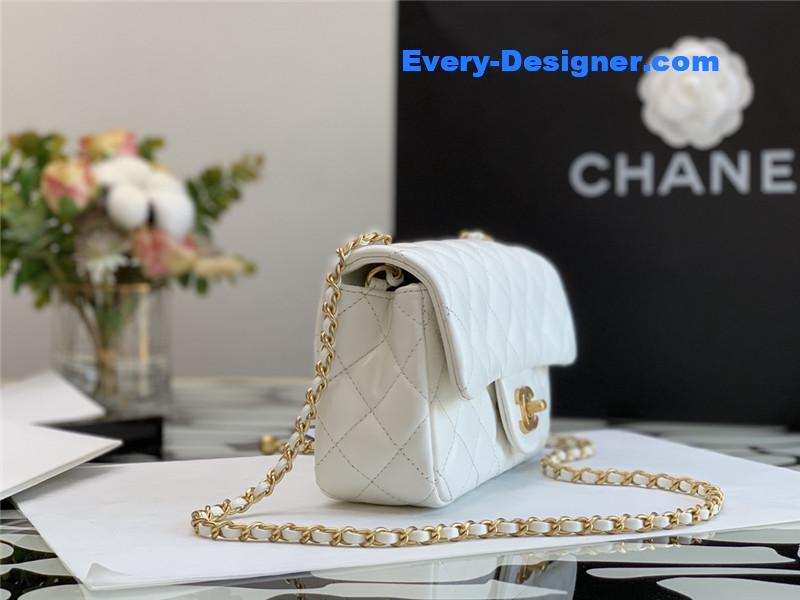 Ch**el flap bead chain bag