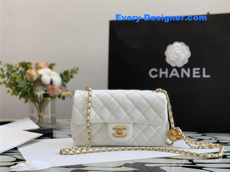 Ch**el flap bead chain bag