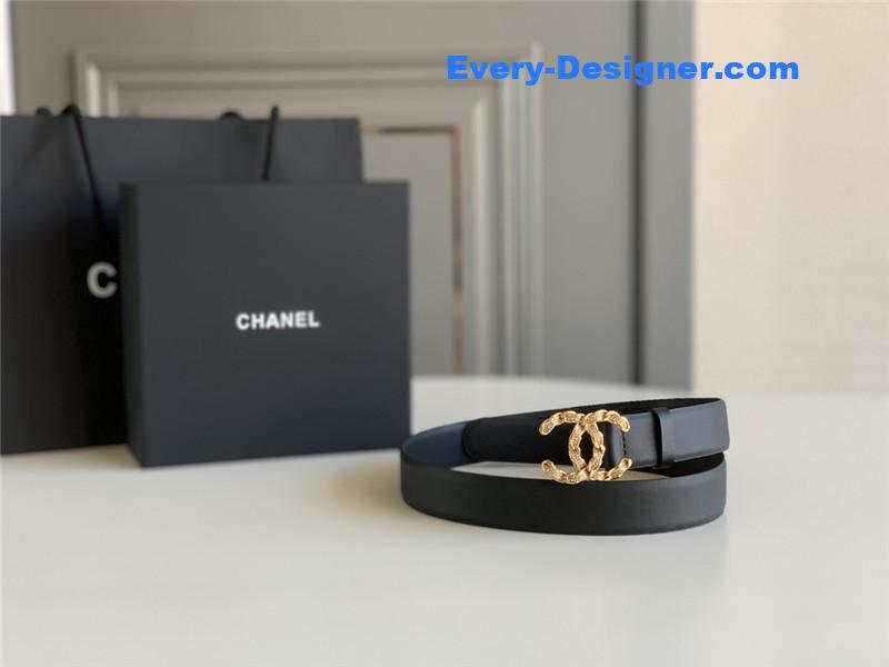 Chanel logo classic belt
