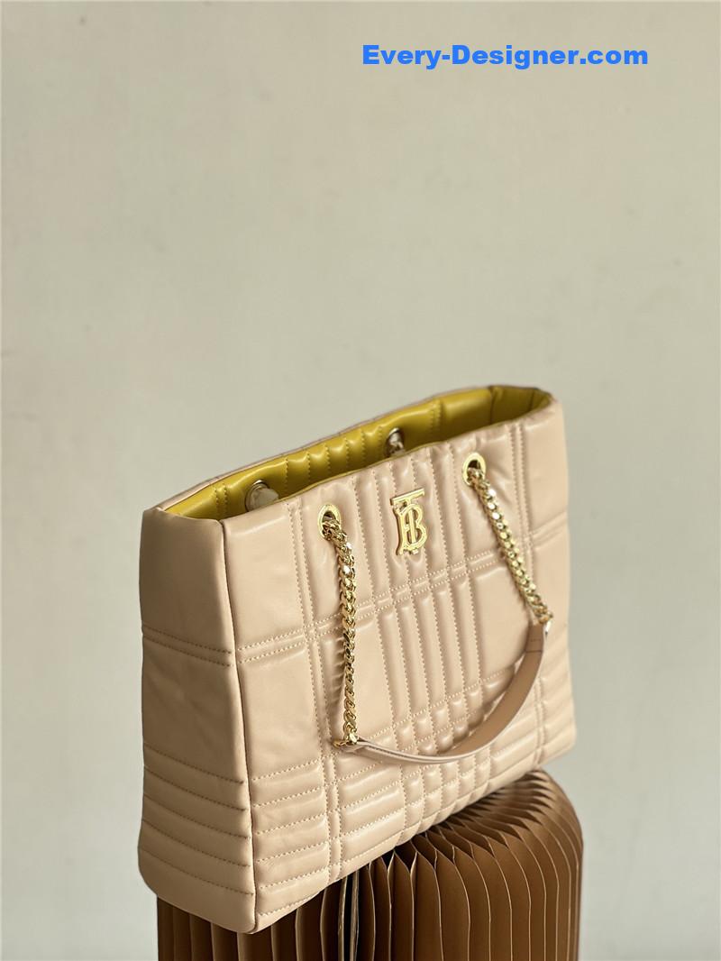 Bv*b*rry shopping bag