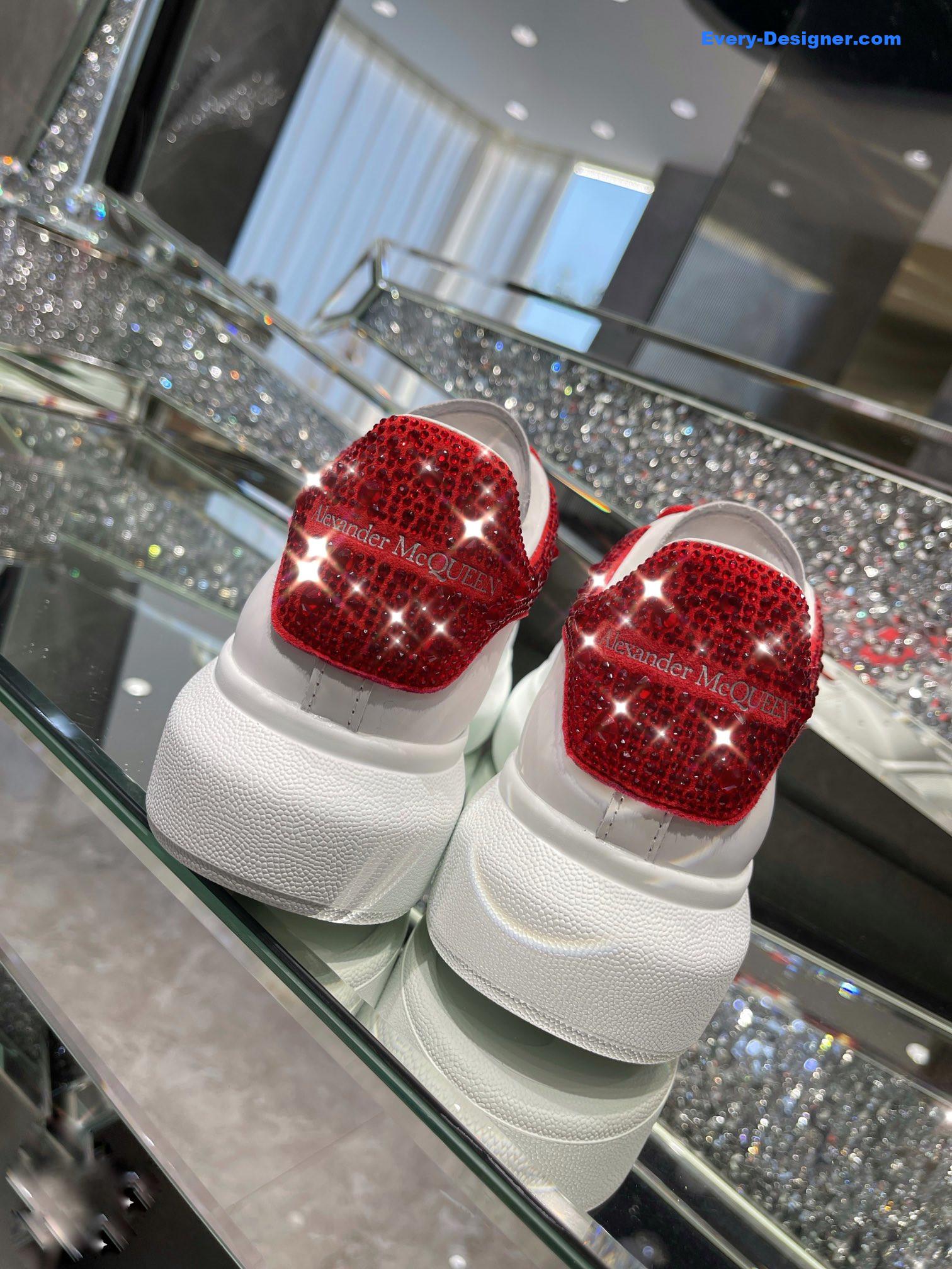 a1exa*der Mcqv*en couple sneakers