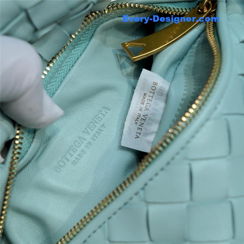 b0tt*ga Ven*ta mini jodie bag