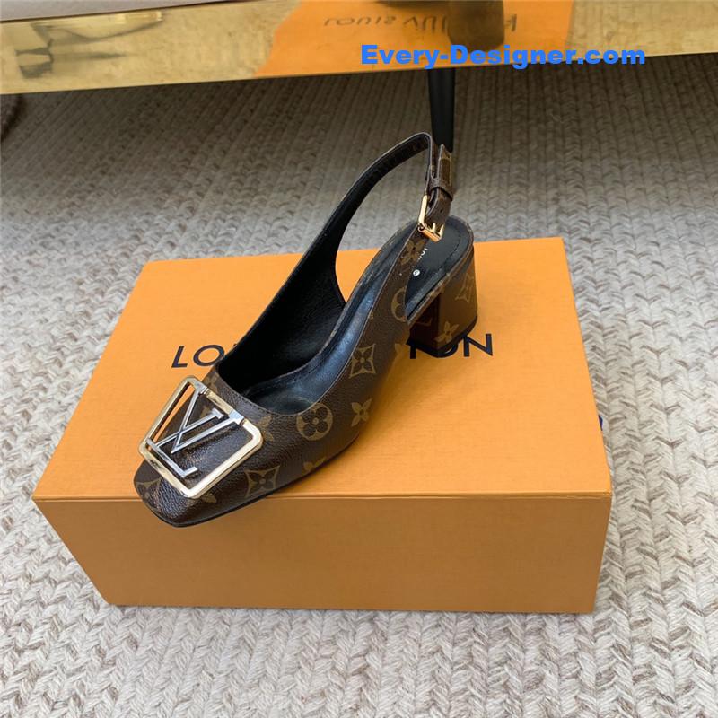 l0vis Vvtt0n lv classic chunky heel sandals