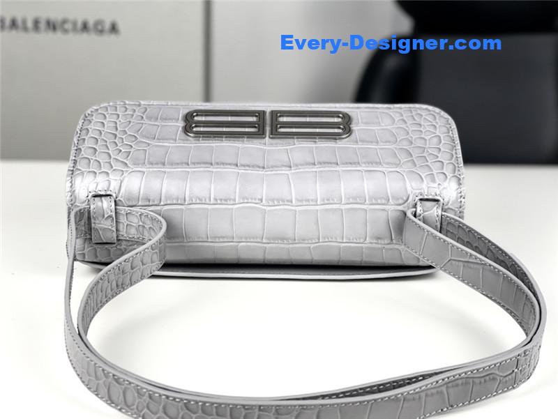 Ba1en*iaga gossip small bag crocodile
