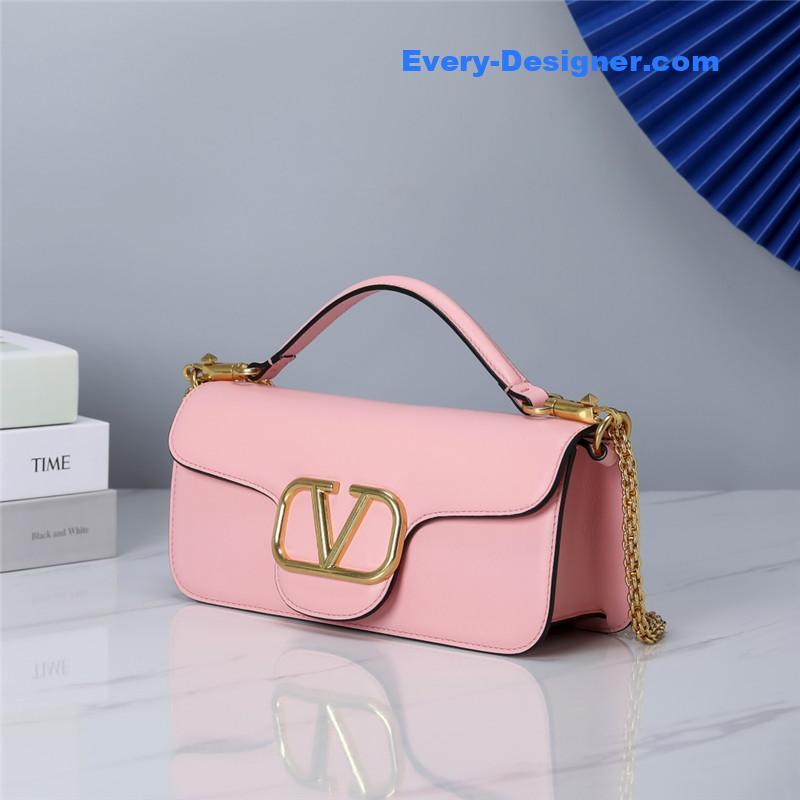 Va1e*ntin0 vlogo signature calfskin shoulder bag