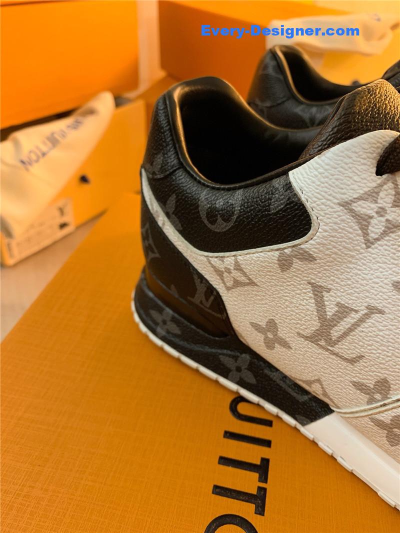 l0vis Vvtt0n lv run away sneakers