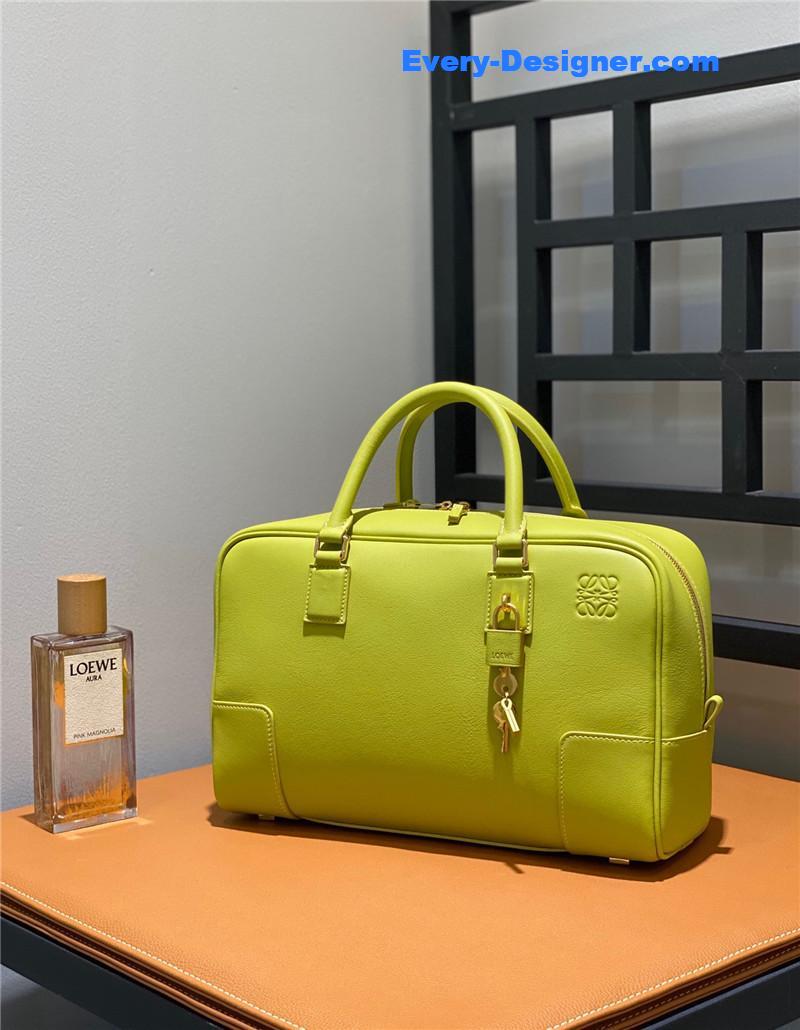 loewe amazona 28 bag