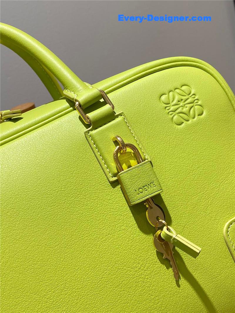 loewe amazona 28 bag