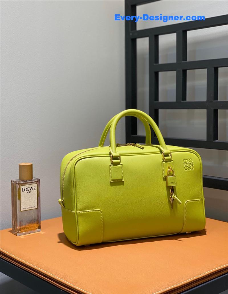 loewe amazona 28 bag