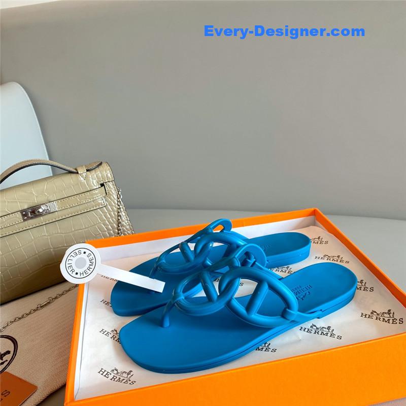 Hermes new pig nose chain flip flops