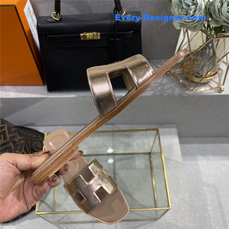 H**me5 early spring new color slippers