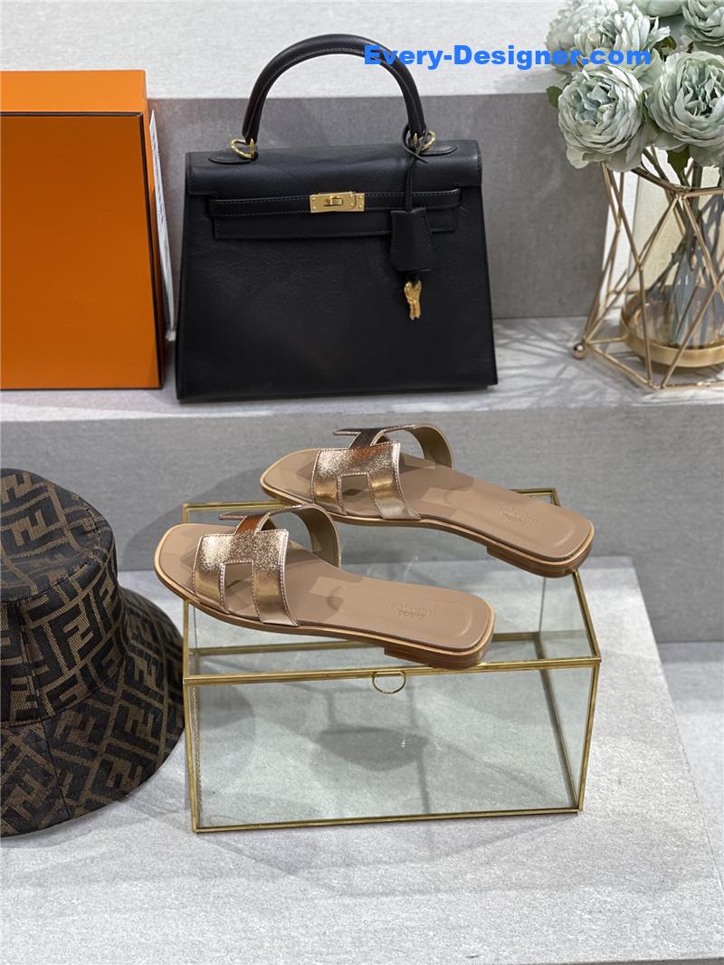 H**me5 early spring new color slippers