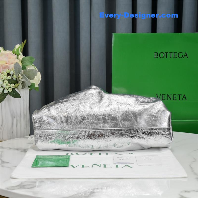 b0tt*ga Ven*ta the pouch bag silver