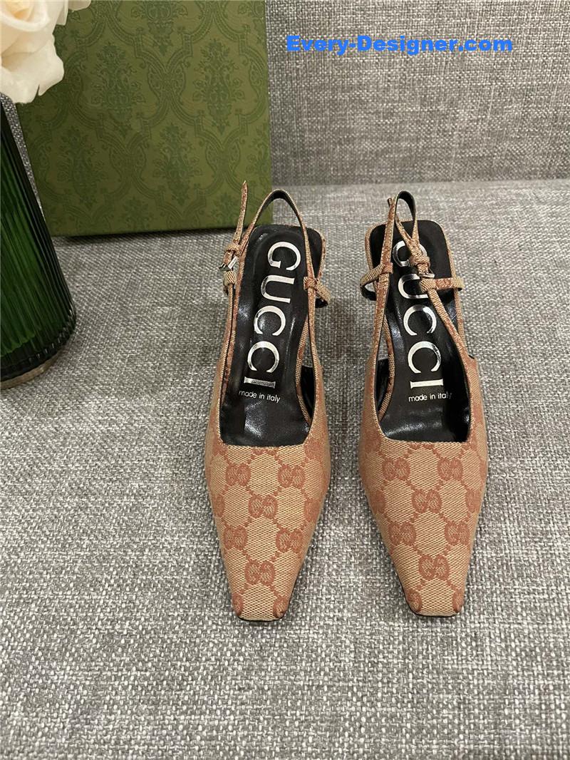 Gvc*1 back air sandals