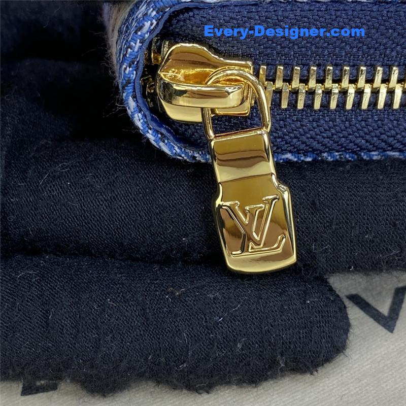 l0vis Vvtt0n lv denim chain wallet