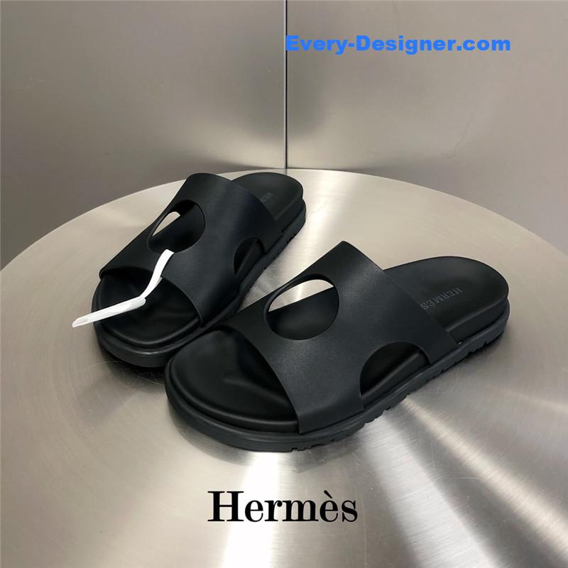 H**me5 edith hole slippers