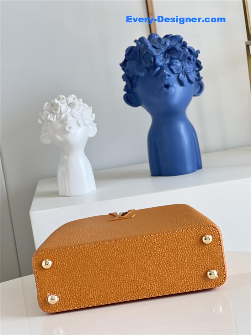 louis vuitton lv capucines small bag black