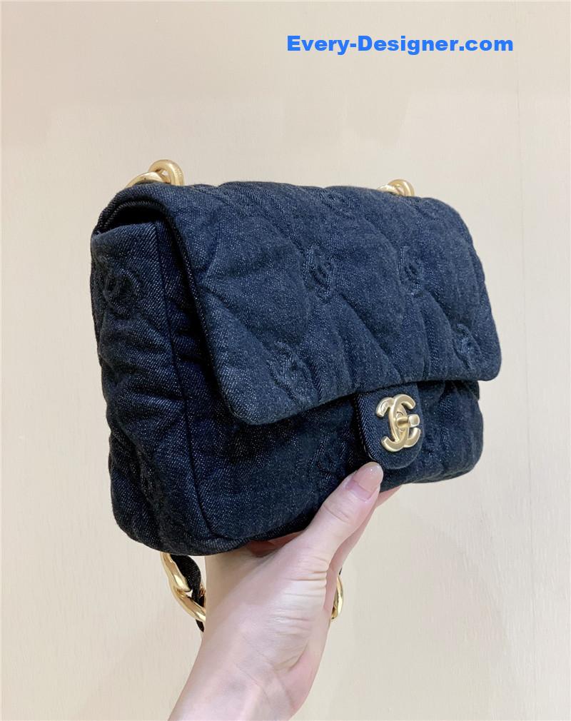 Ch**el denim chain shoulder bag