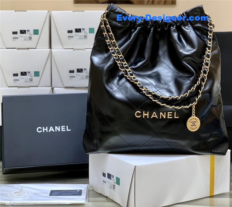 Chanel 22 large handbag