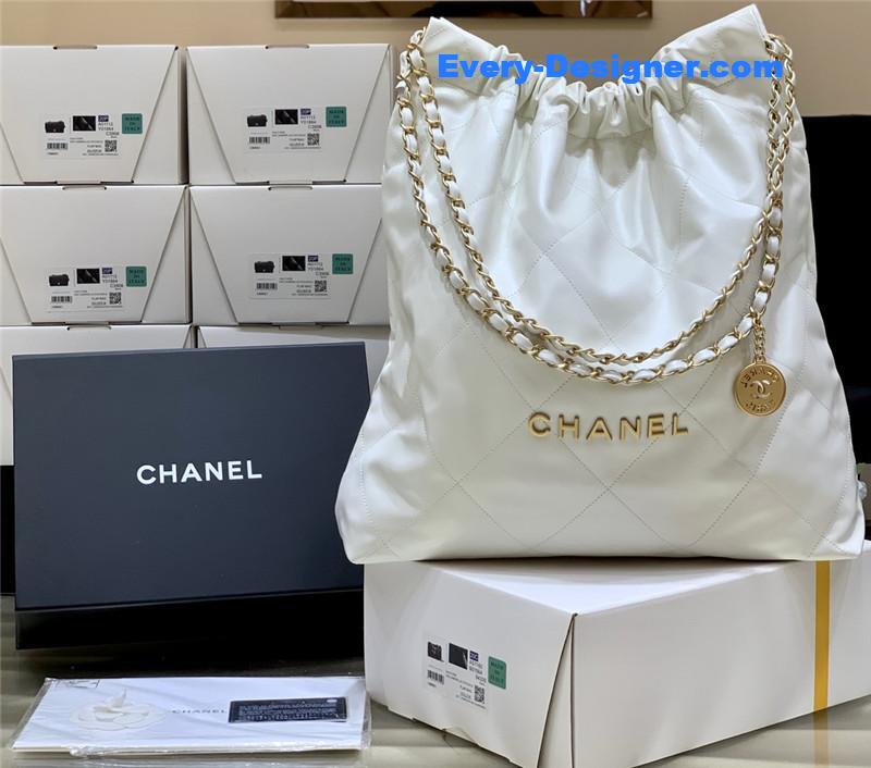 Chanel 22 large handbag