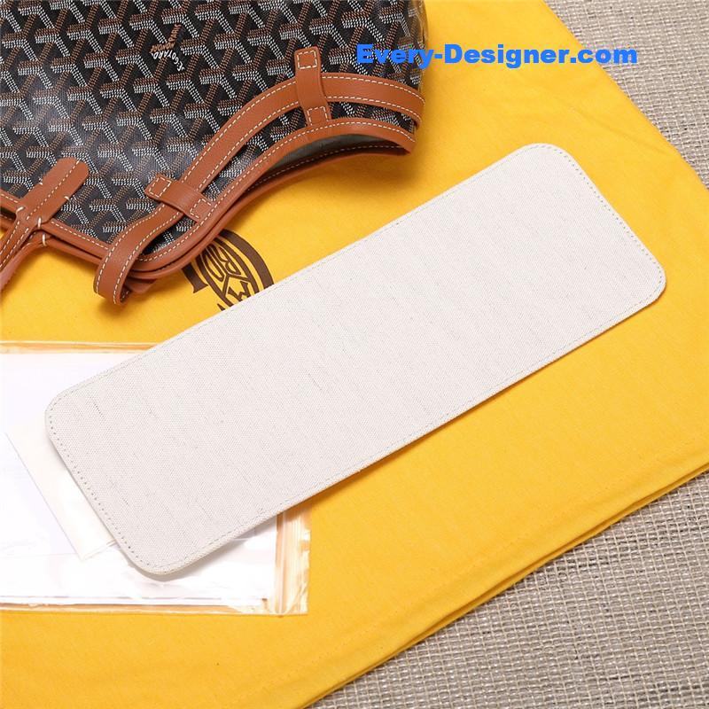 goyard chien gris pet bages