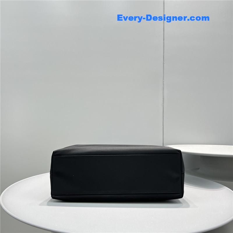 Pra*a parachute shopping bag tote bag