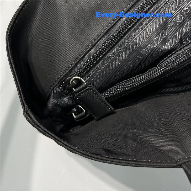 Pra*a parachute shopping bag tote bag