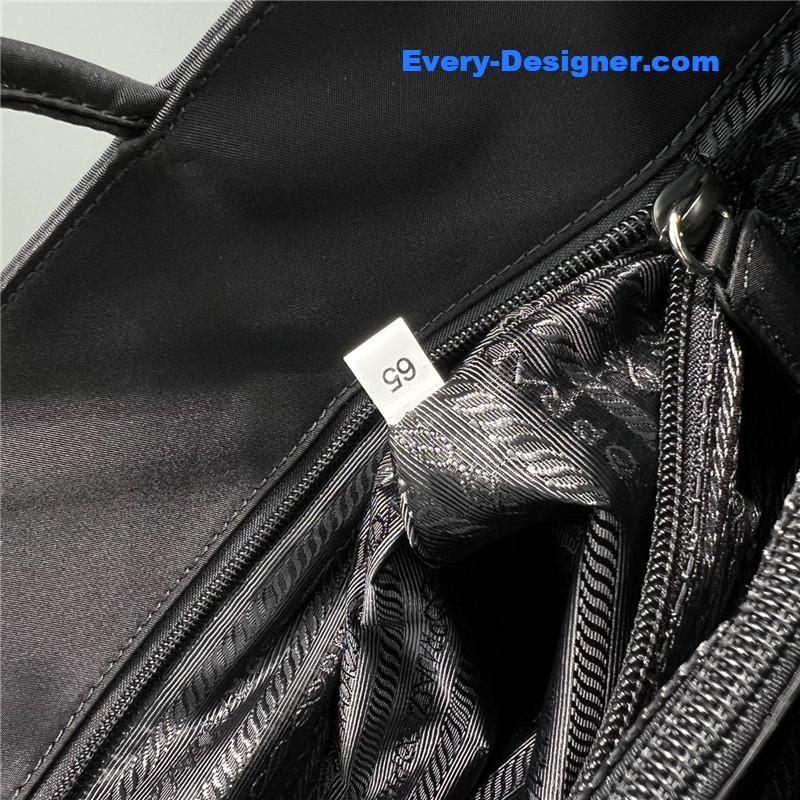 Pra*a parachute shopping bag tote bag