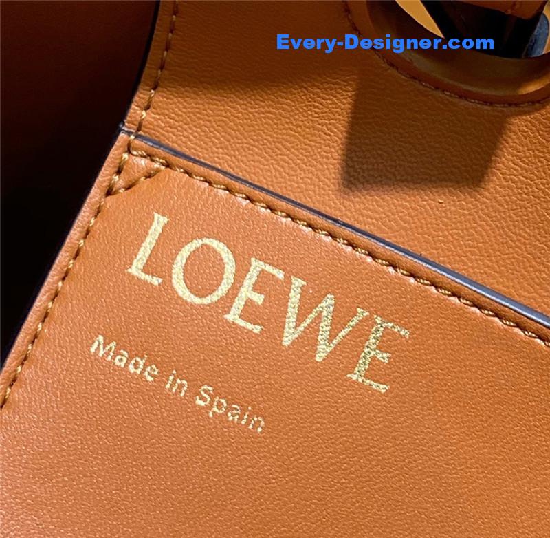 L0ew* anagram tote bag