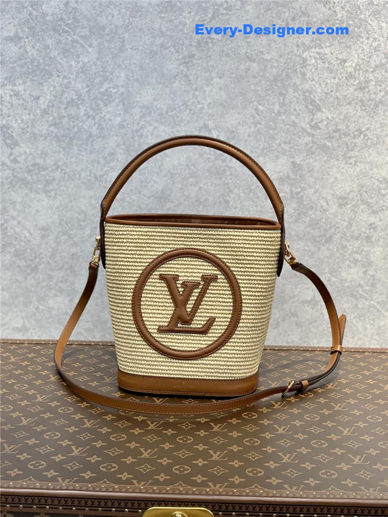 louis vuitton lv knitted raffia bag