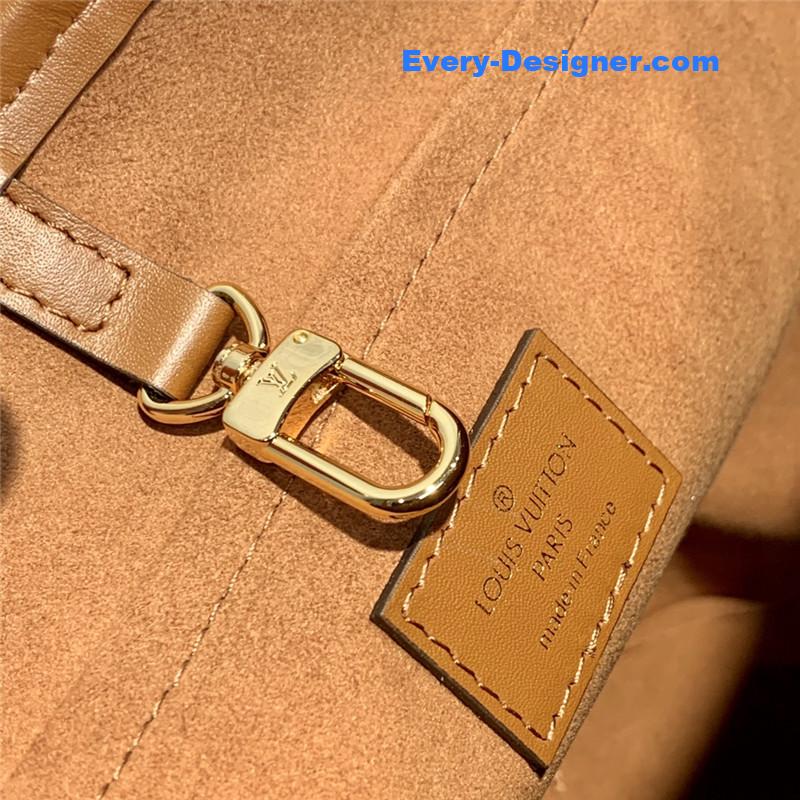 l0vis Vvtt0n lv knitted raffia bag