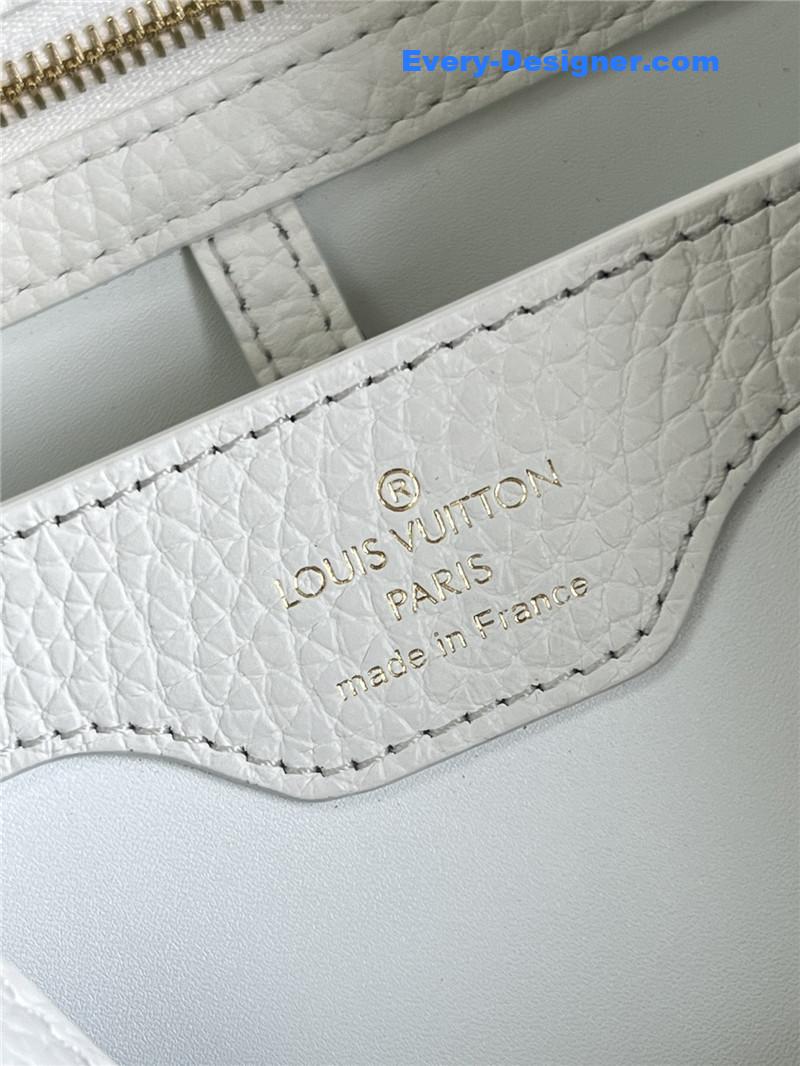 louis vuitton lv capucines BB bag