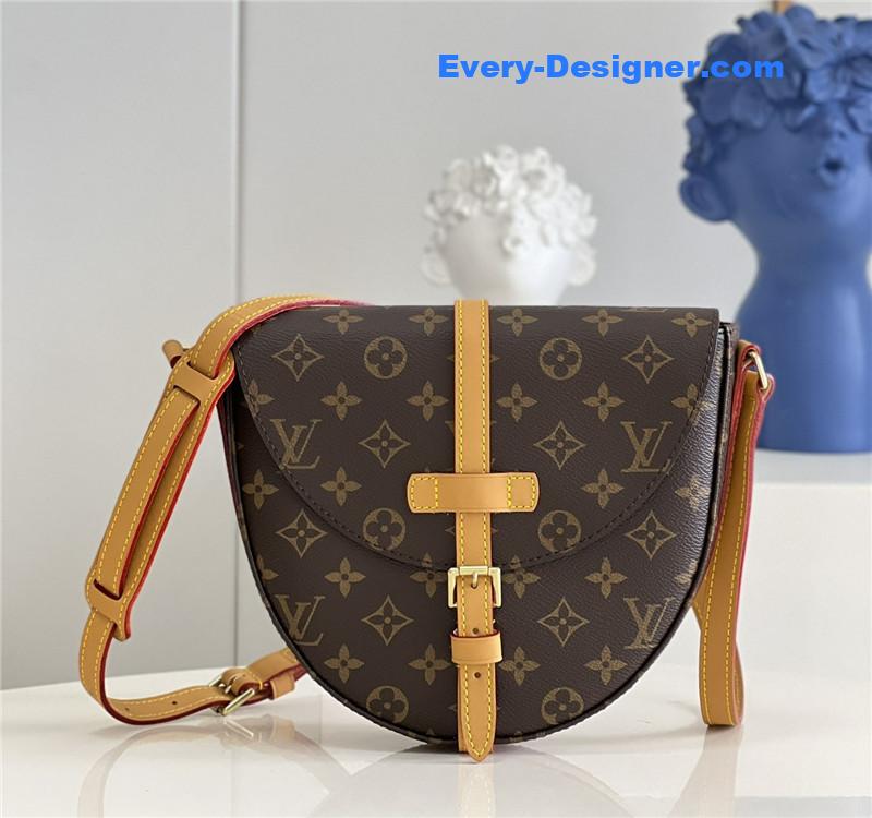louis vuitton lv crossbody saddle bag