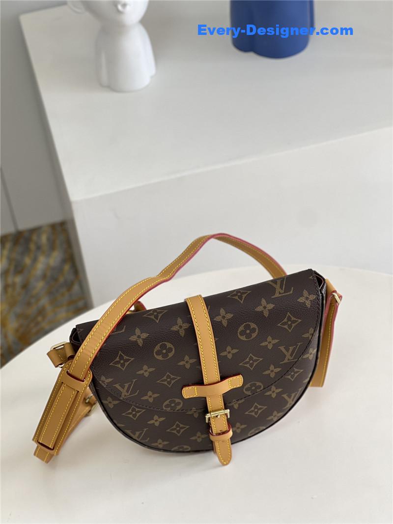 louis vuitton lv crossbody saddle bag