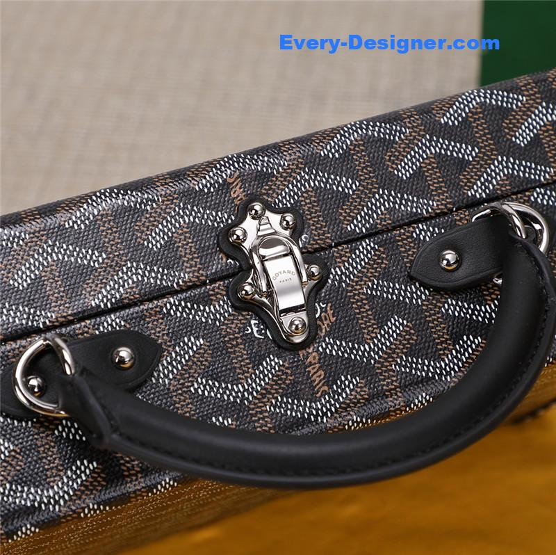 goyard beech hard case bag