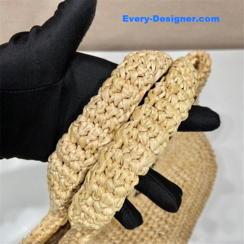 Pra*a fiber tote bag