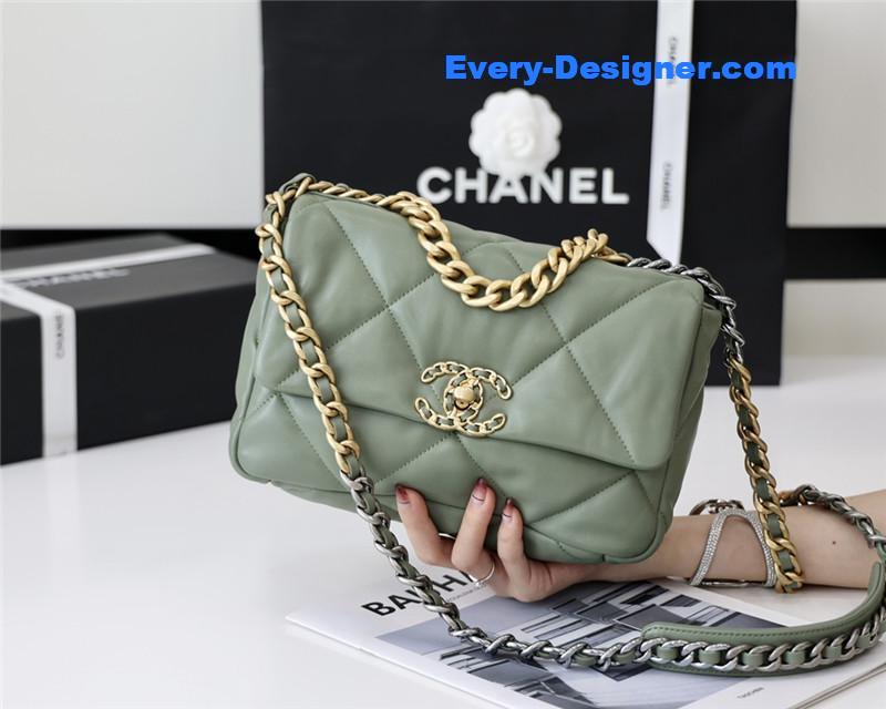 Ch**el 19 bag small