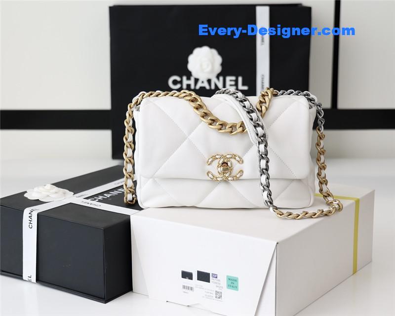 Ch**el 19 bag white