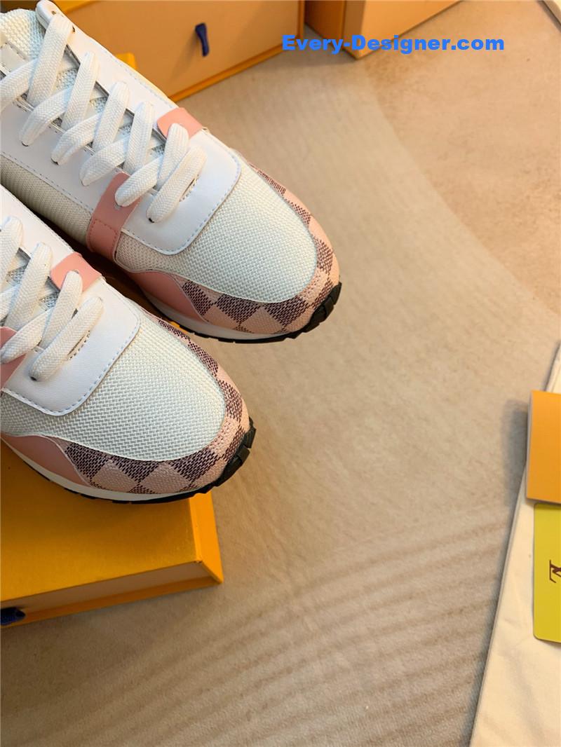 l0vis Vvtt0n lv run away sneakers